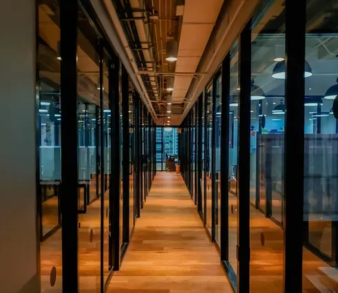 https://successvision.ae/wp-content/uploads/2024/05/Image-by-nrd-e1715653681986.webp