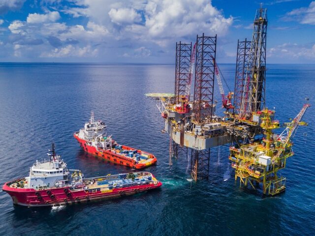 https://successvision.ae/wp-content/uploads/2024/05/OSMThome-Offshore-Management-e1715752191396-640x480.jpg
